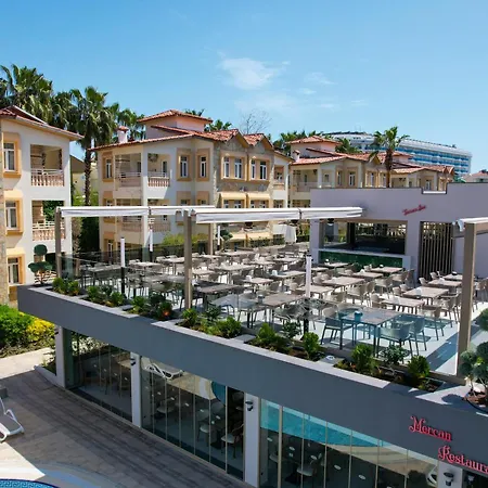Otel Village Family 4*